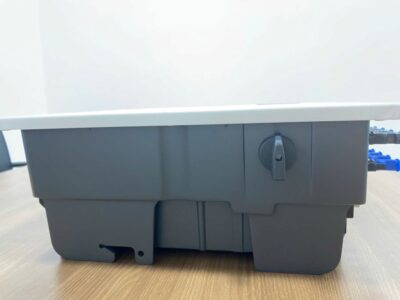 DC Switch của biến tần hòa lưới 3 pha senergy 10kw